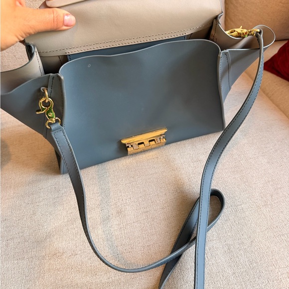 ZAC POSEN EARTHA Iconic Top Handle
Crossbody Bag - Picture 9 of 12